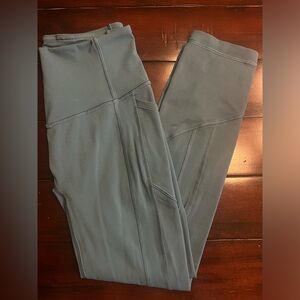 Lululemon Leggings *with pockets*